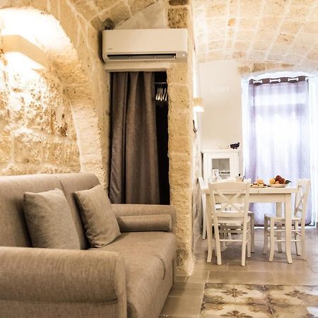 Dimore Del Borgo Antico - Il Sottano Monopoli Ngoại thất bức ảnh